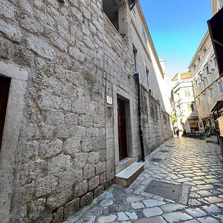 Vita Mundo Hotel Kotor Eksteriør bilde