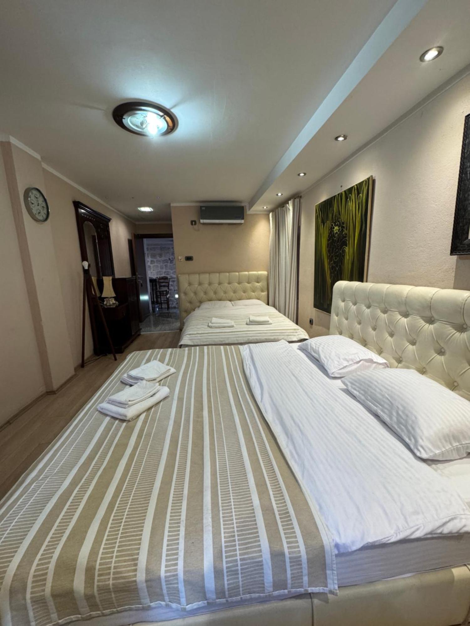 Vita Mundo Hotel Kotor Eksteriør bilde